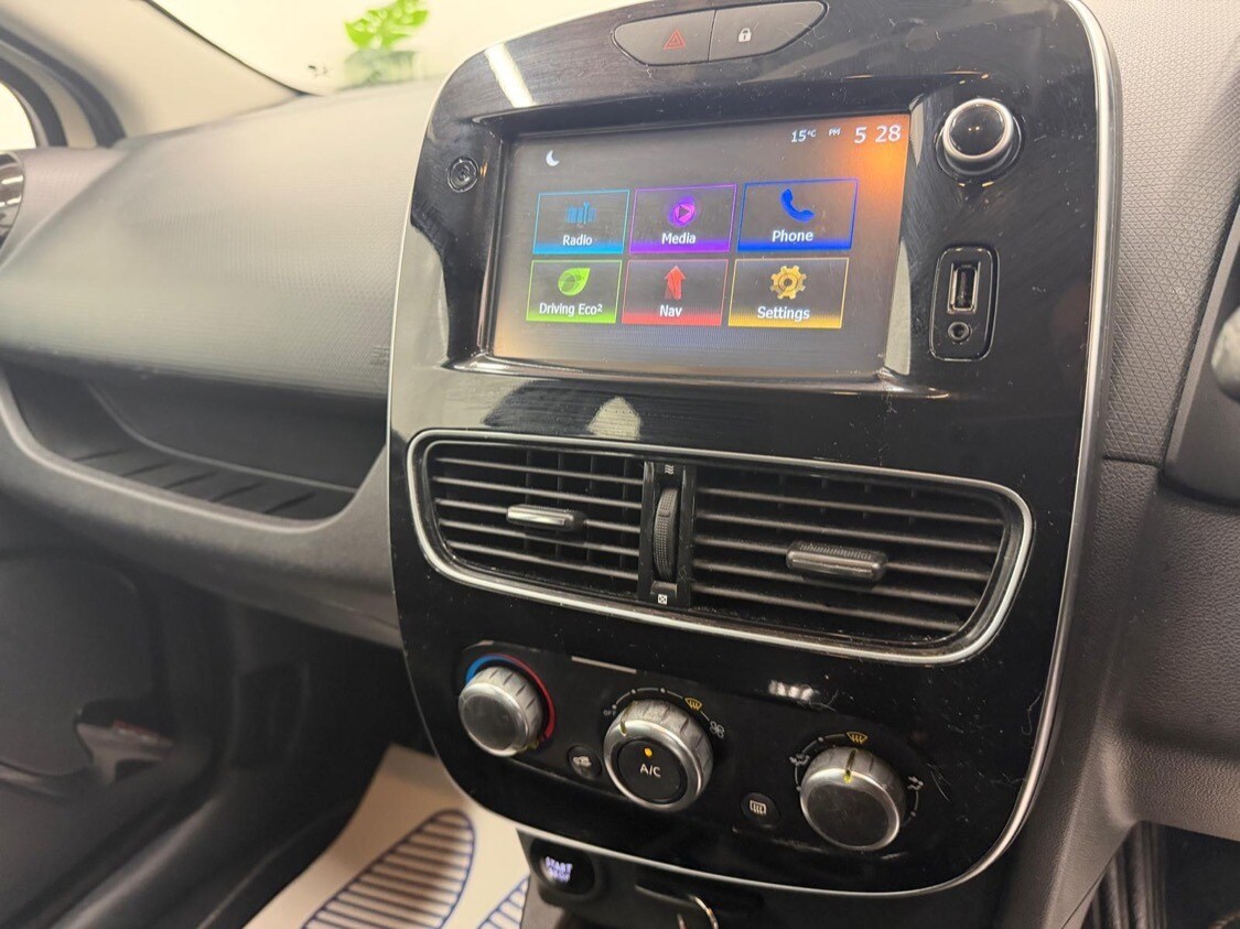 Used Renault Clio 2017 for sale - 77743528: Photo 12