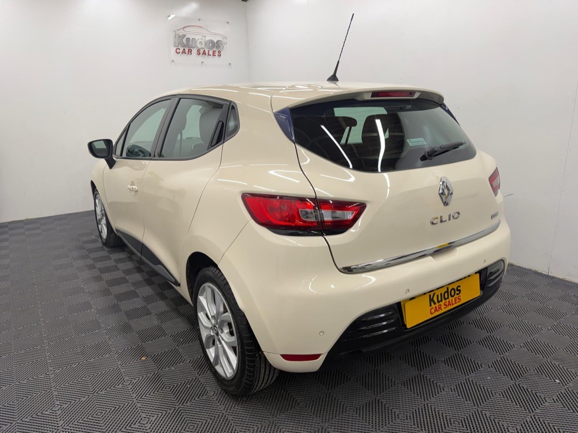 Used Renault Clio 2017 for sale - 77743528: Photo 5