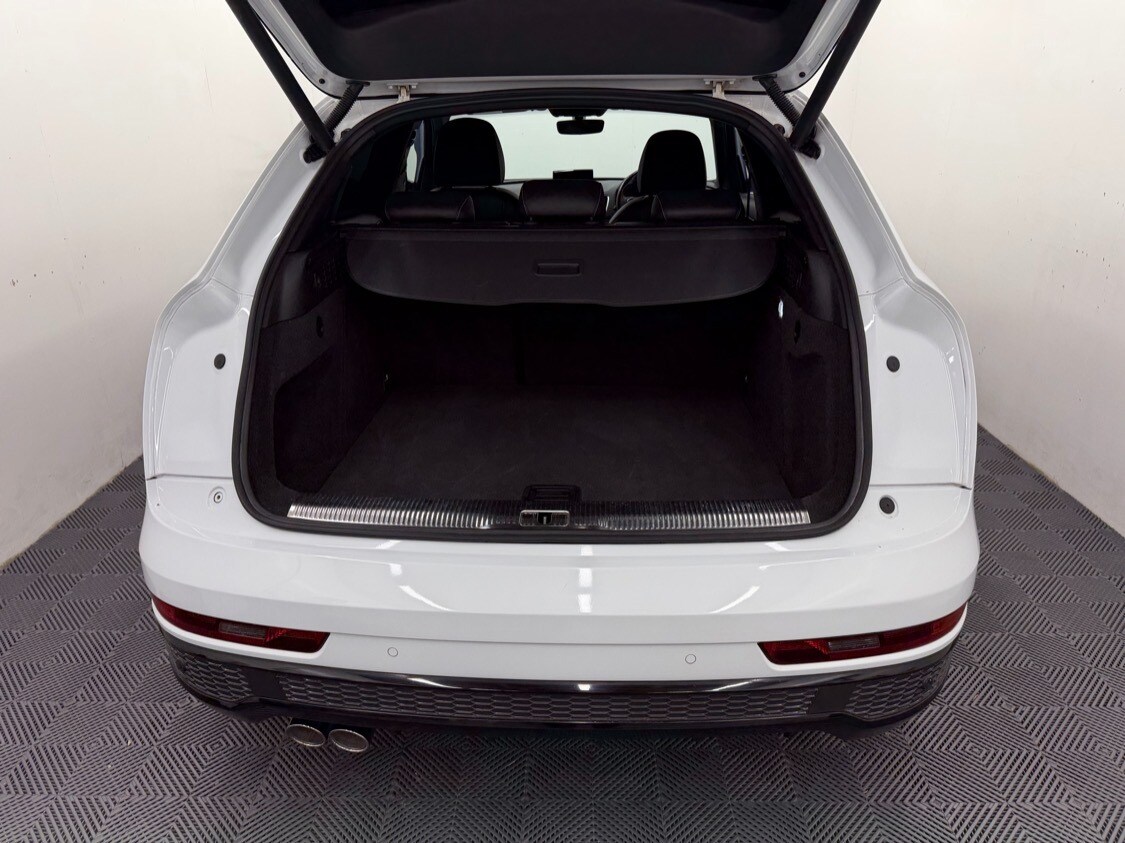 Used Audi Q3 2017 for sale - 77350439: Photo 8