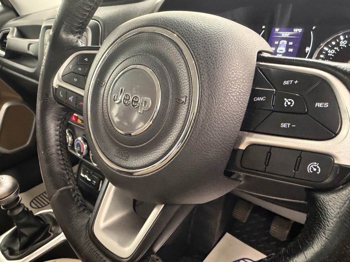 Used Jeep Renegade 2017 for sale - 78135229: Photo 11