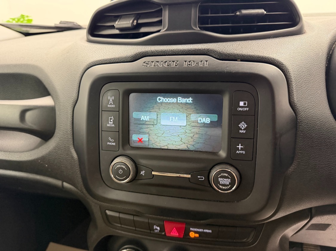 Used Jeep Renegade 2017 for sale - 78135229: Photo 15