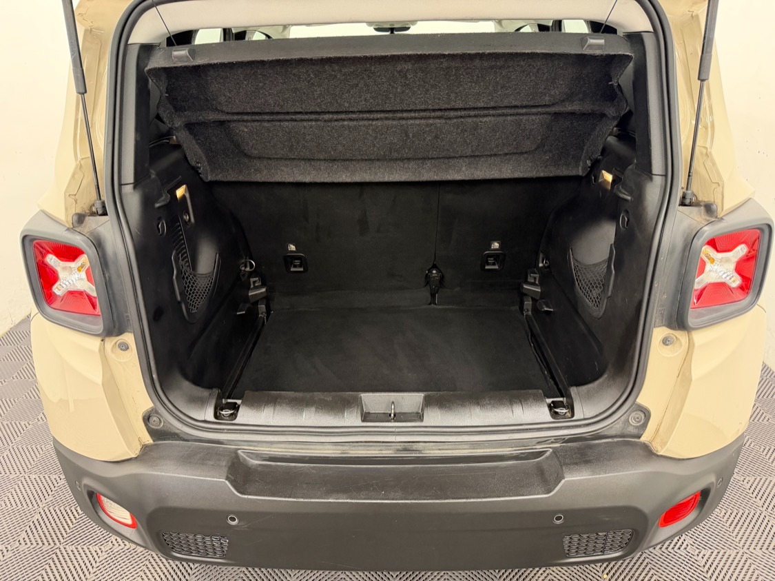 Used Jeep Renegade 2017 for sale - 78135229: Photo 7