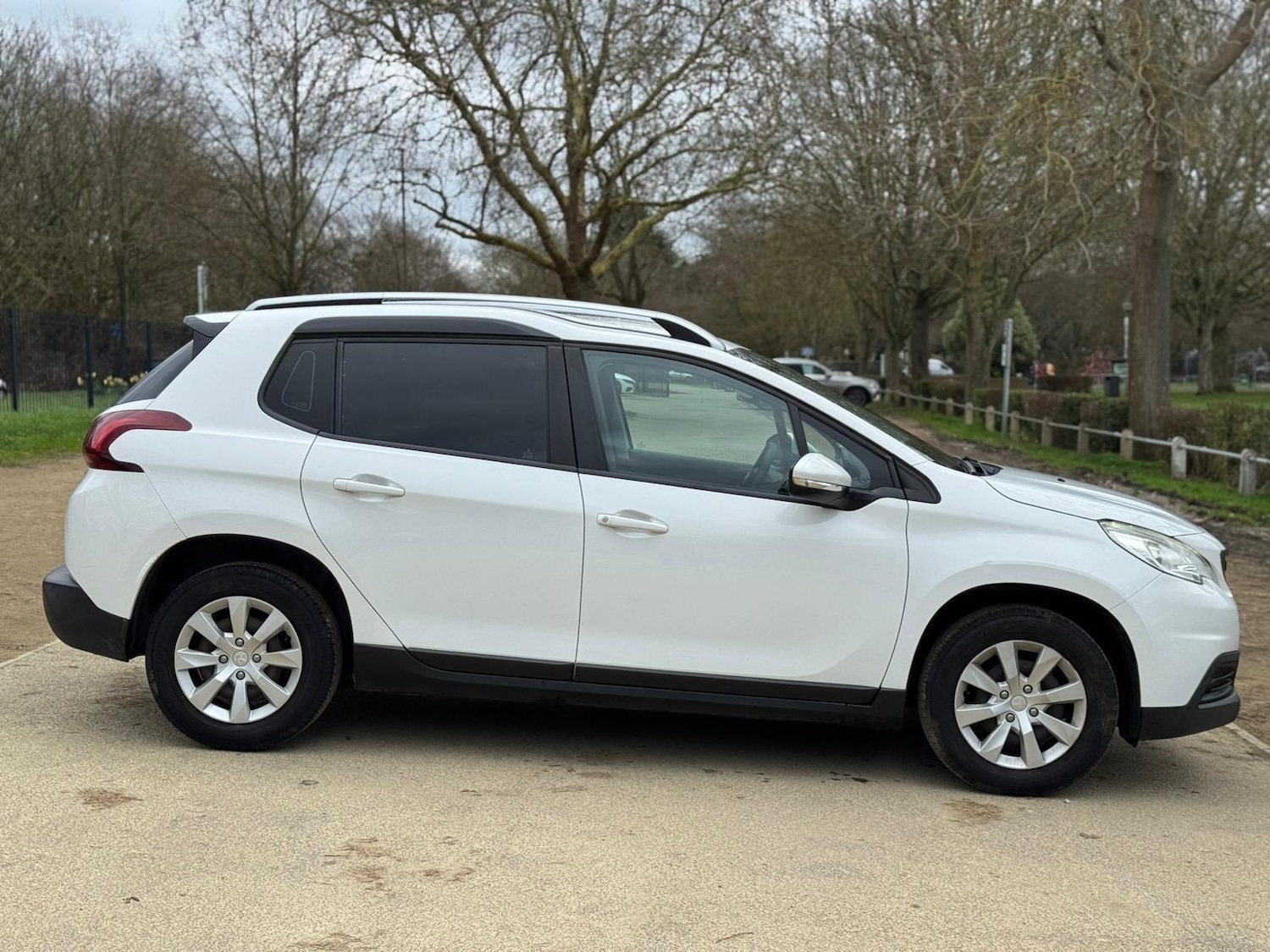 Used Peugeot 2008 for sale - 78092307: Photo 8