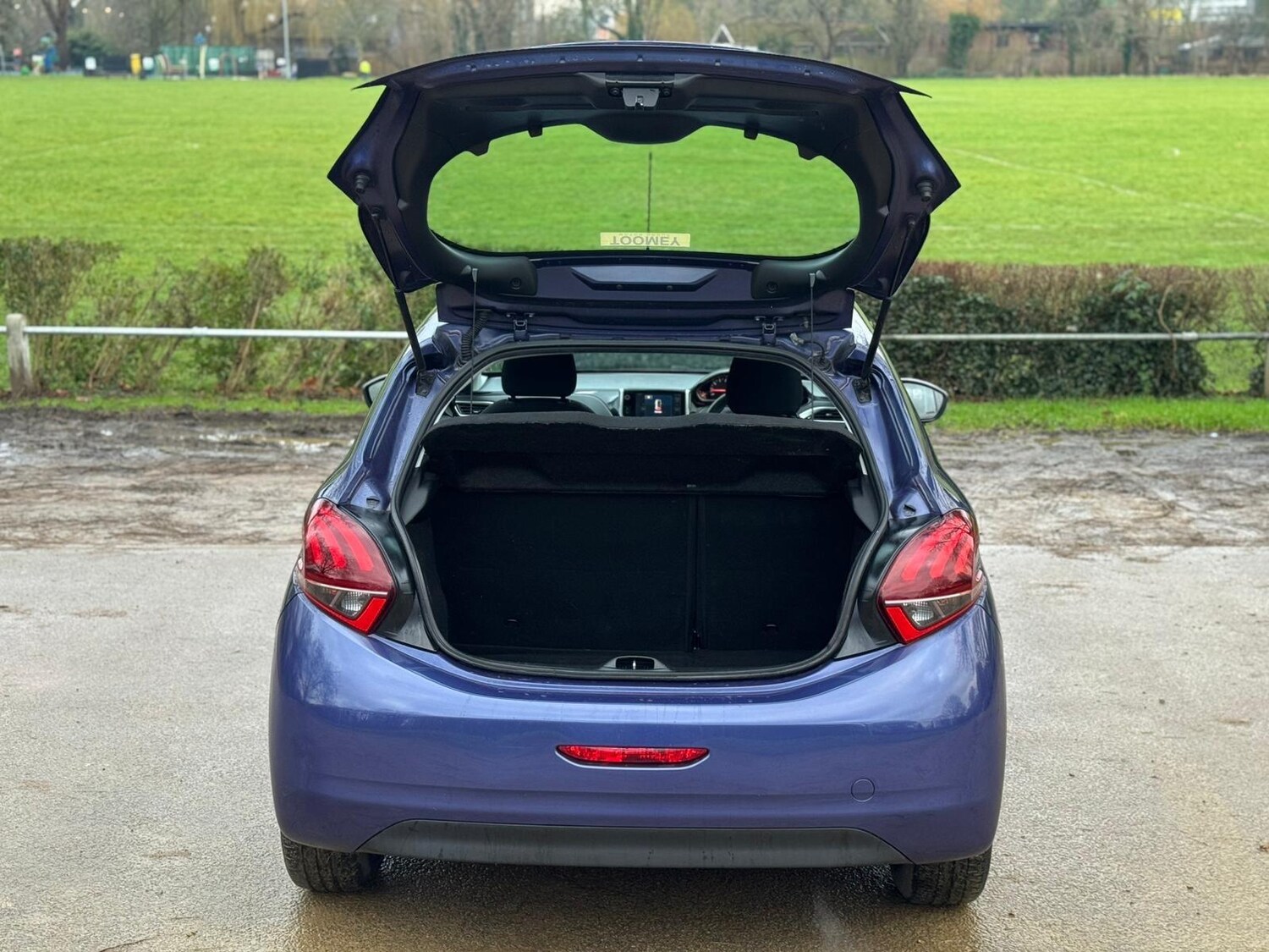 Used Peugeot 208 for sale - 78092375: Photo 24