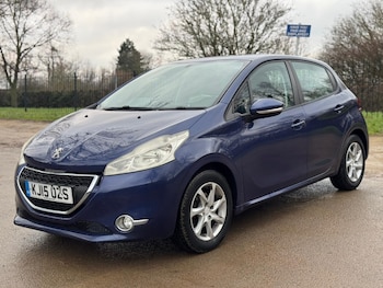 Used Peugeot 208 2015 for sale - 78092375: Photo