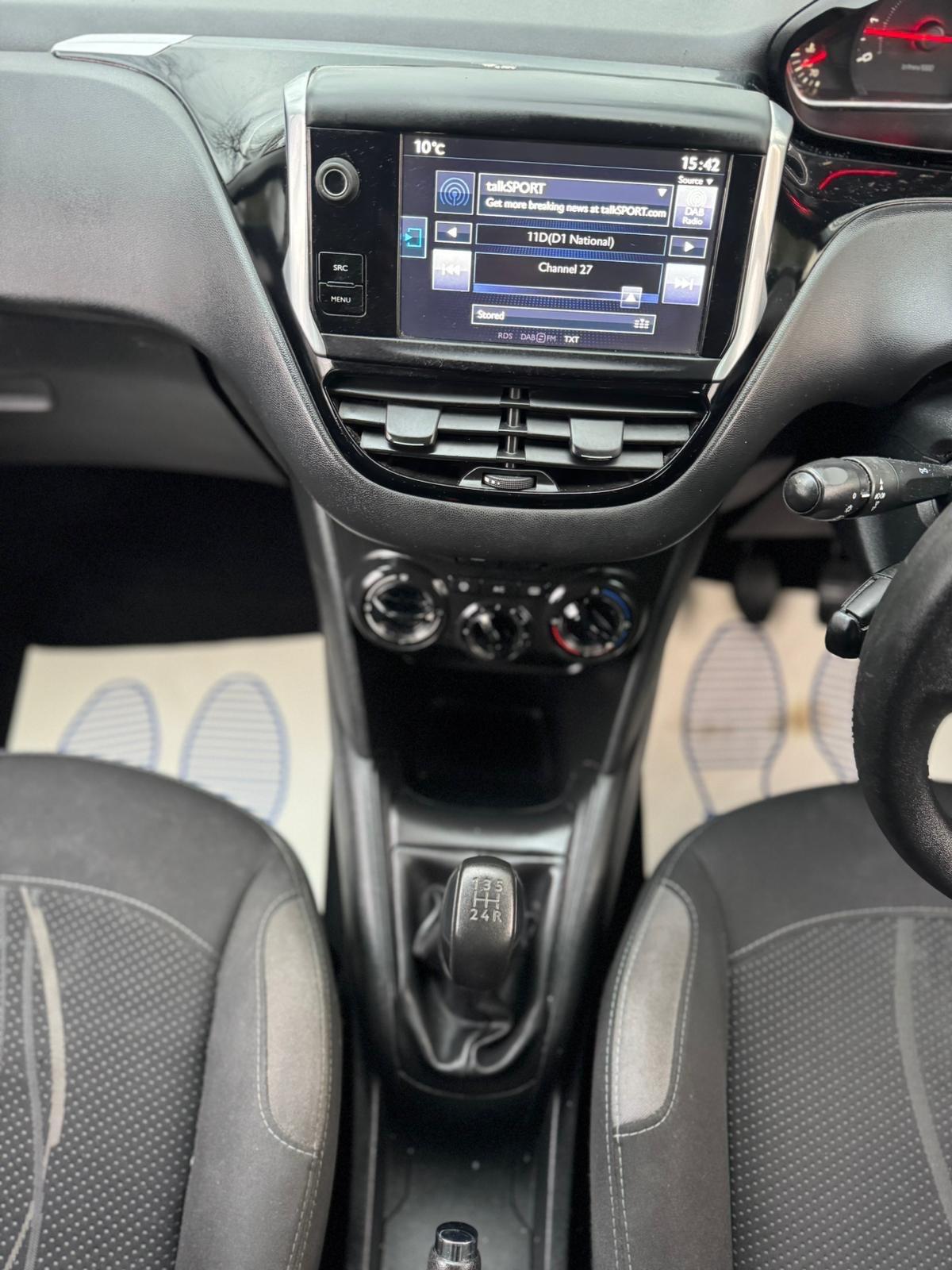 Used Peugeot 208 for sale - 78092375: Photo 30