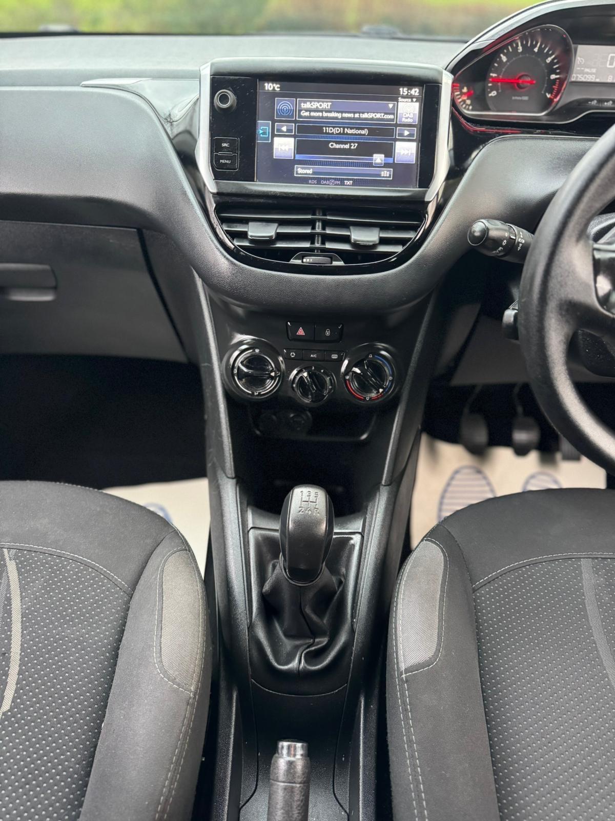 Used Peugeot 208 for sale - 78092375: Photo 31