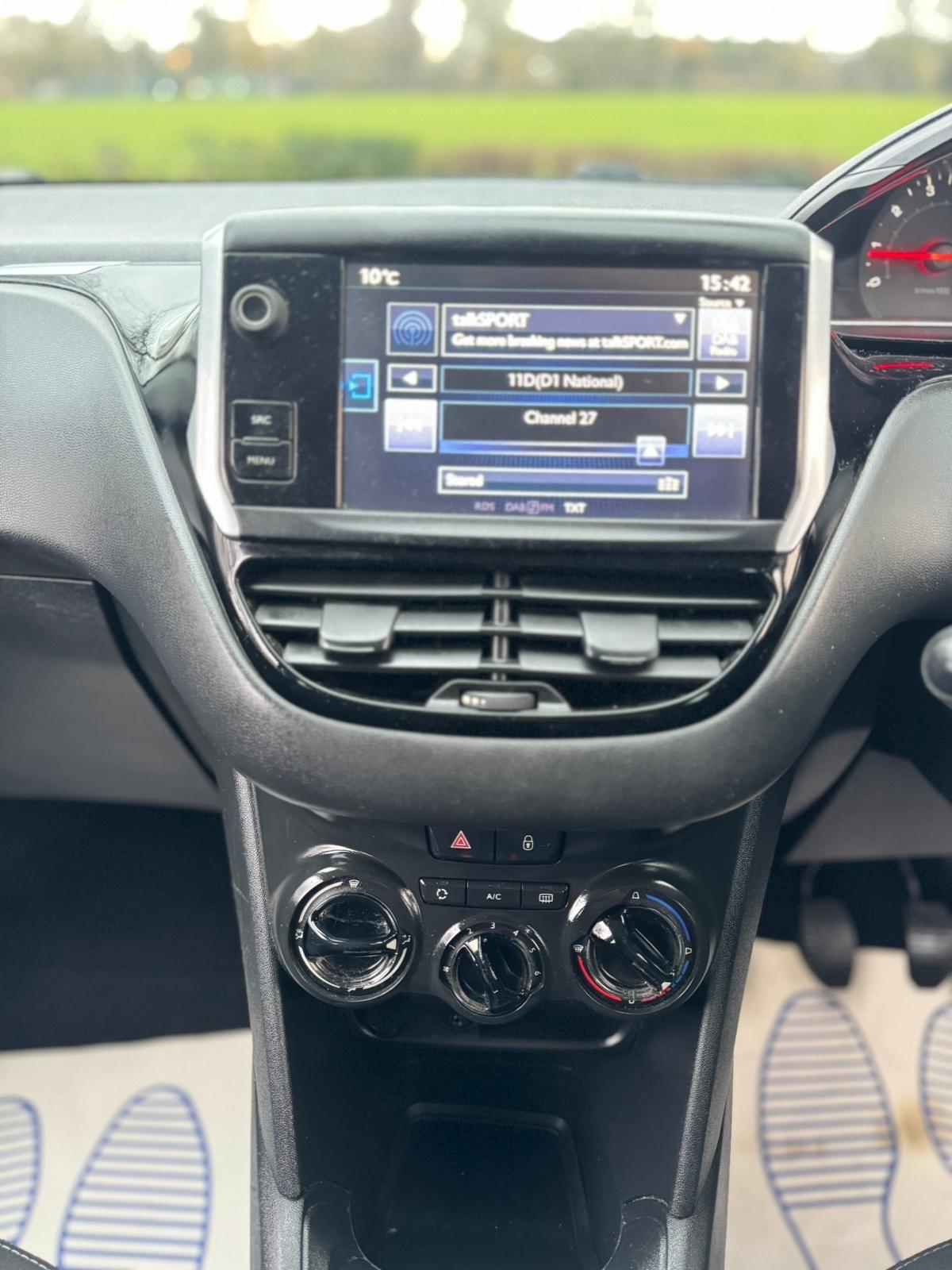 Used Peugeot 208 for sale - 78092375: Photo 33