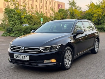 Used Volkswagen Passat 2016 for sale - 78536901: Photo