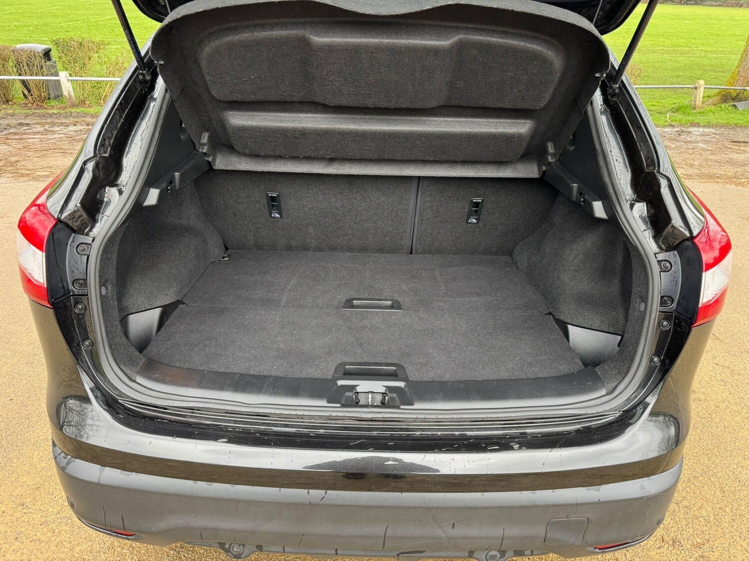 Used Nissan Qashqai 2016 for sale - 78092321: Photo 25