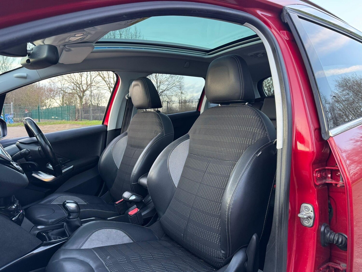 Used Peugeot 2008 for sale - 78092367: Photo 21