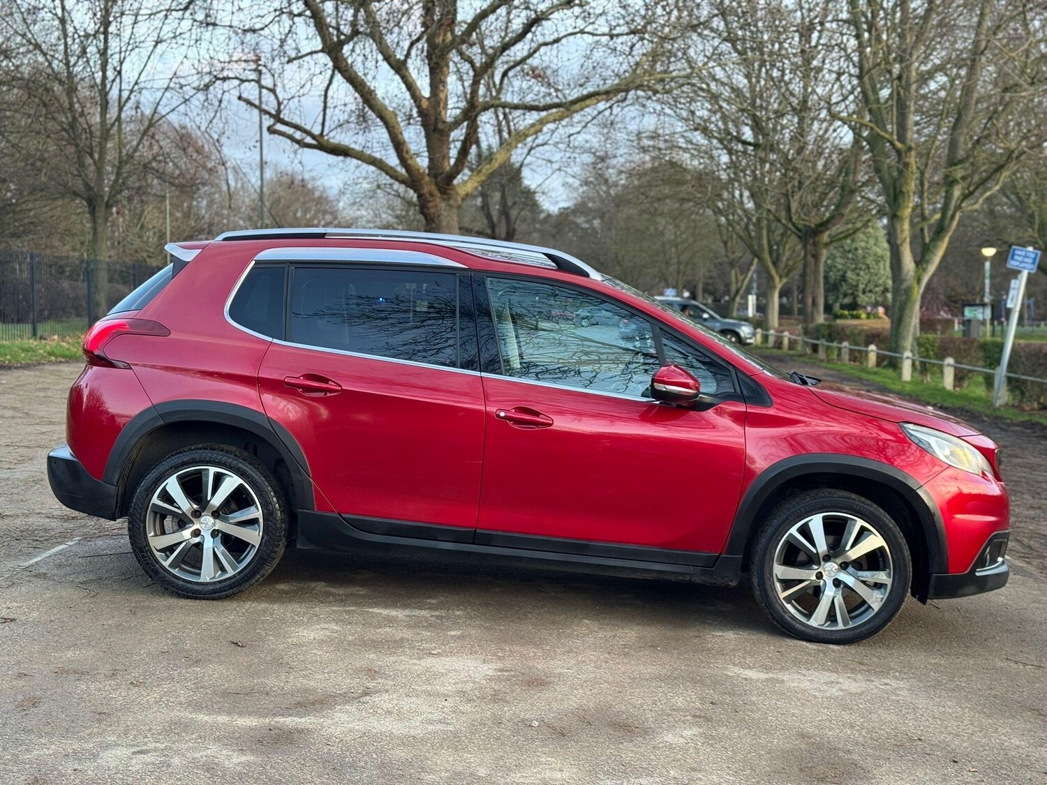 Used Peugeot 2008 for sale - 78092367: Photo 9