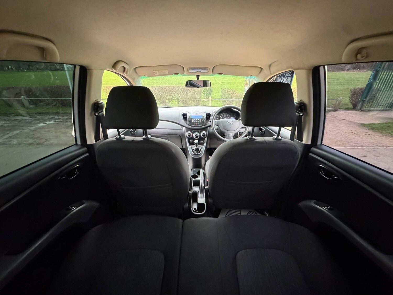 Used Hyundai i10 for sale - 78092374: Photo 25