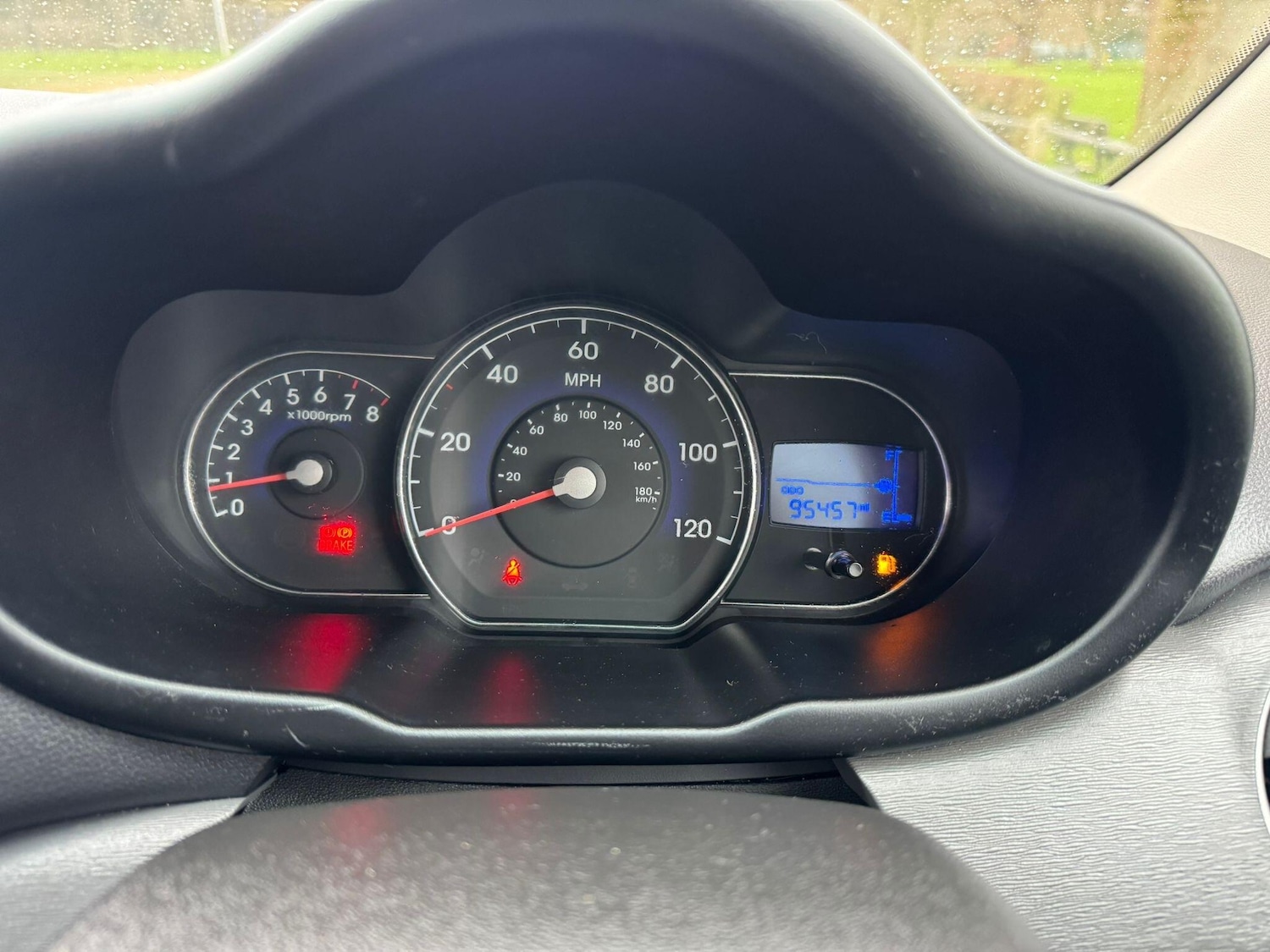 Used Hyundai i10 for sale - 78092374: Photo 34