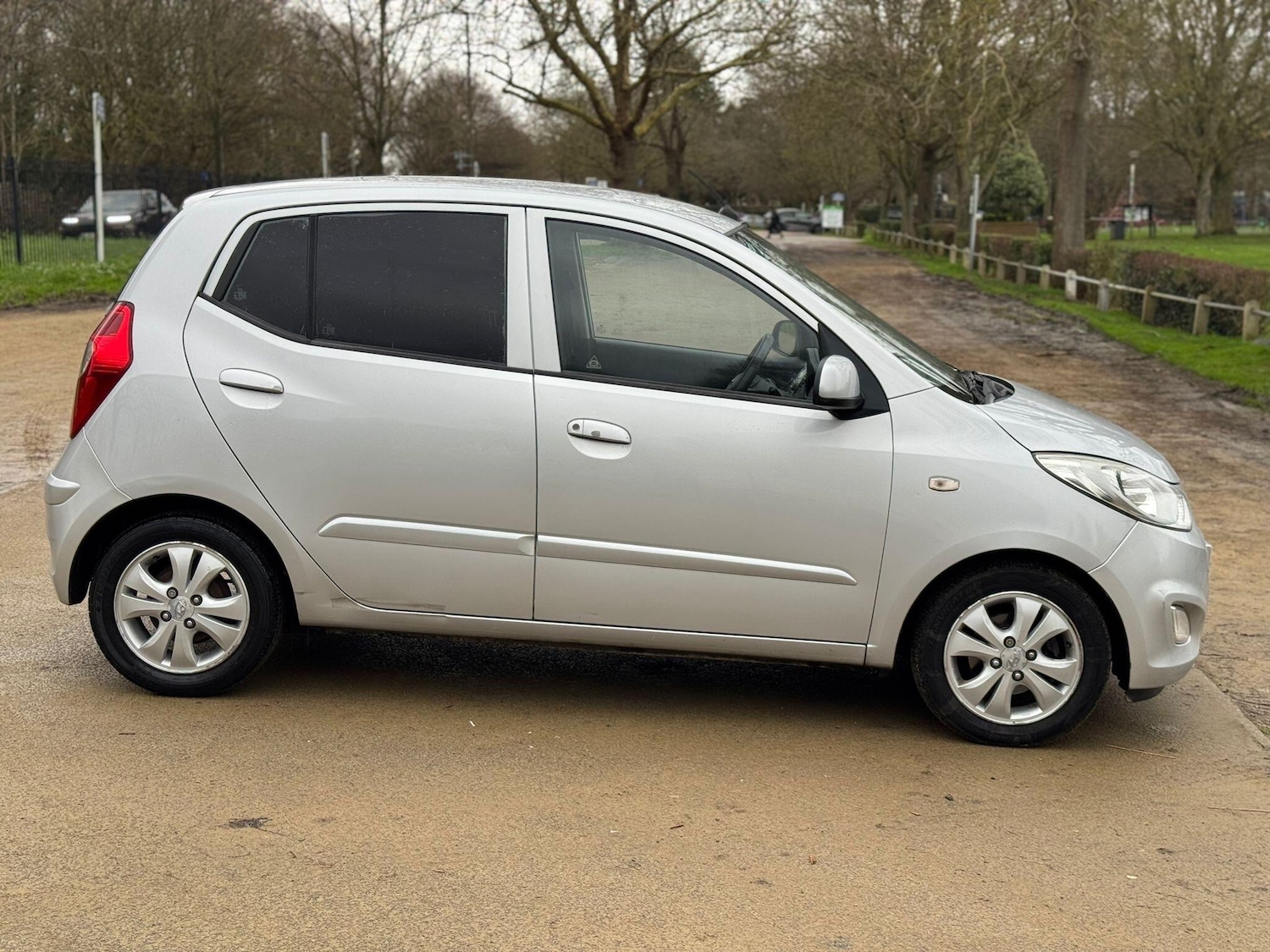 Used Hyundai i10 for sale - 78092374: Photo 7