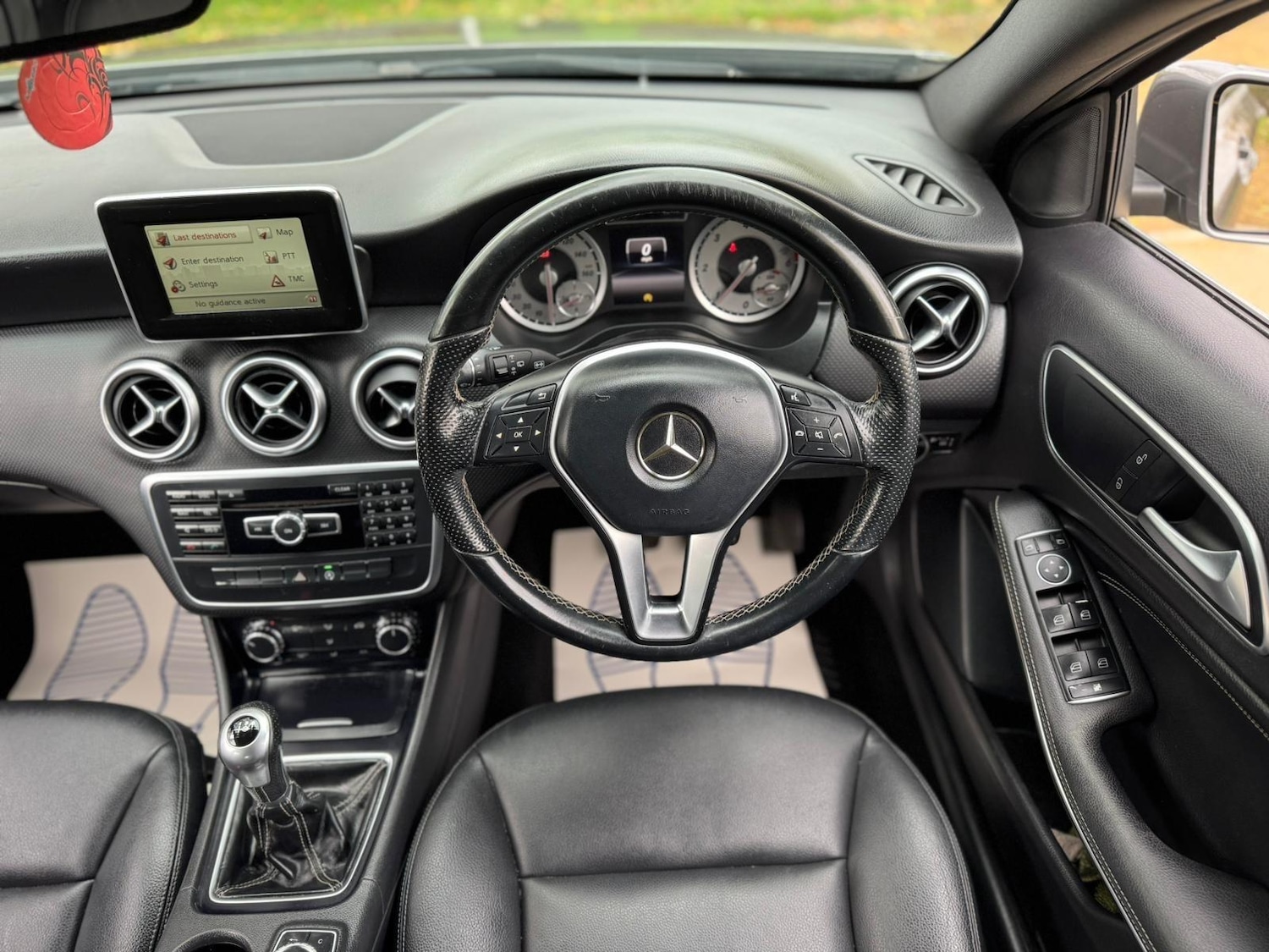 Used Mercedes-Benz A-Class 2015 for sale - 78092268: Photo 30