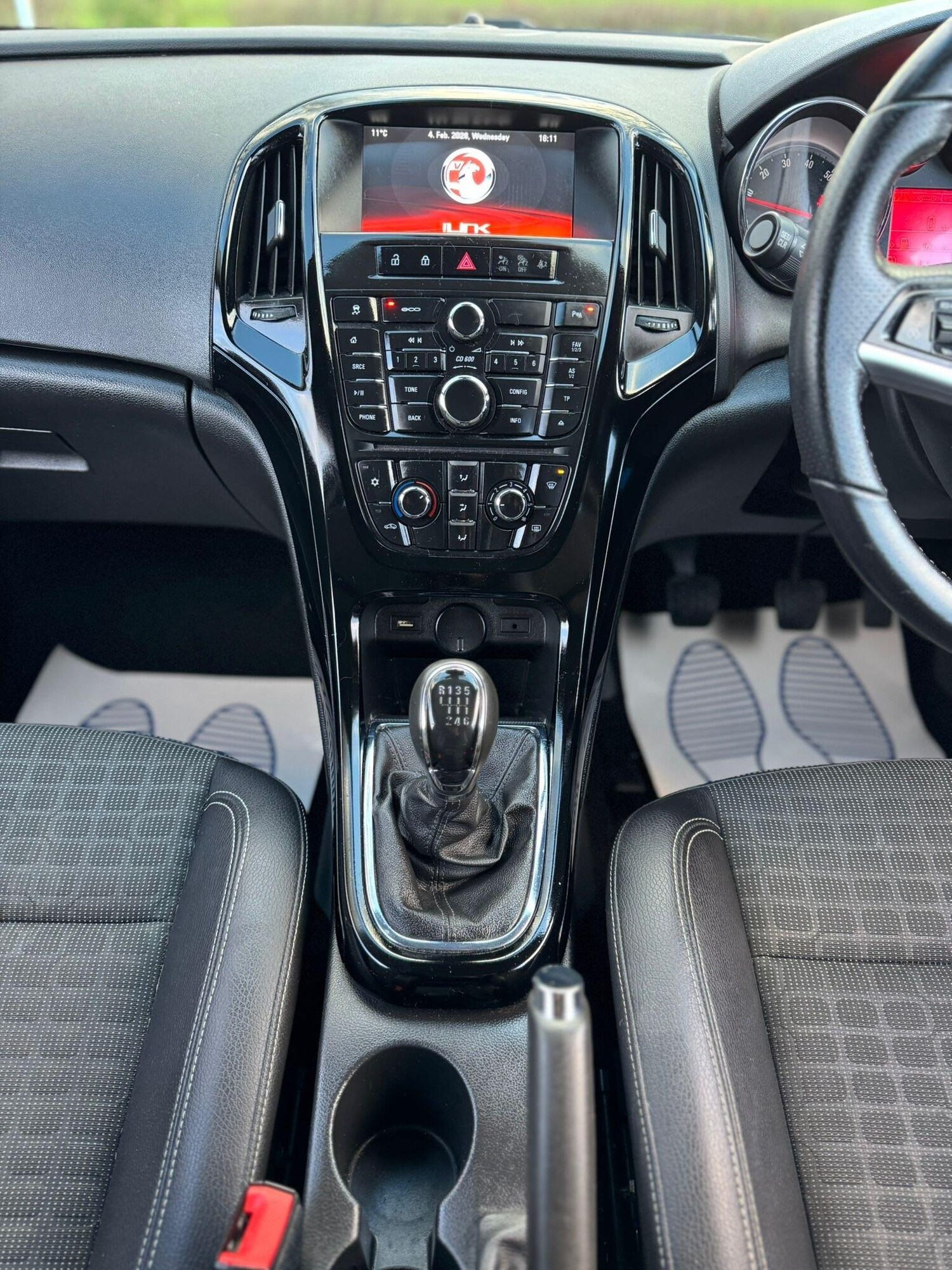 Used Vauxhall Astra for sale - 78092339: Photo 32