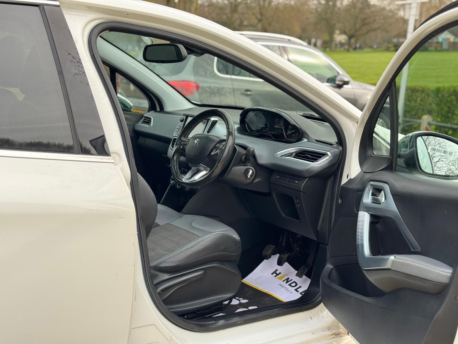 Used Peugeot 208 for sale - 78092276: Photo 16