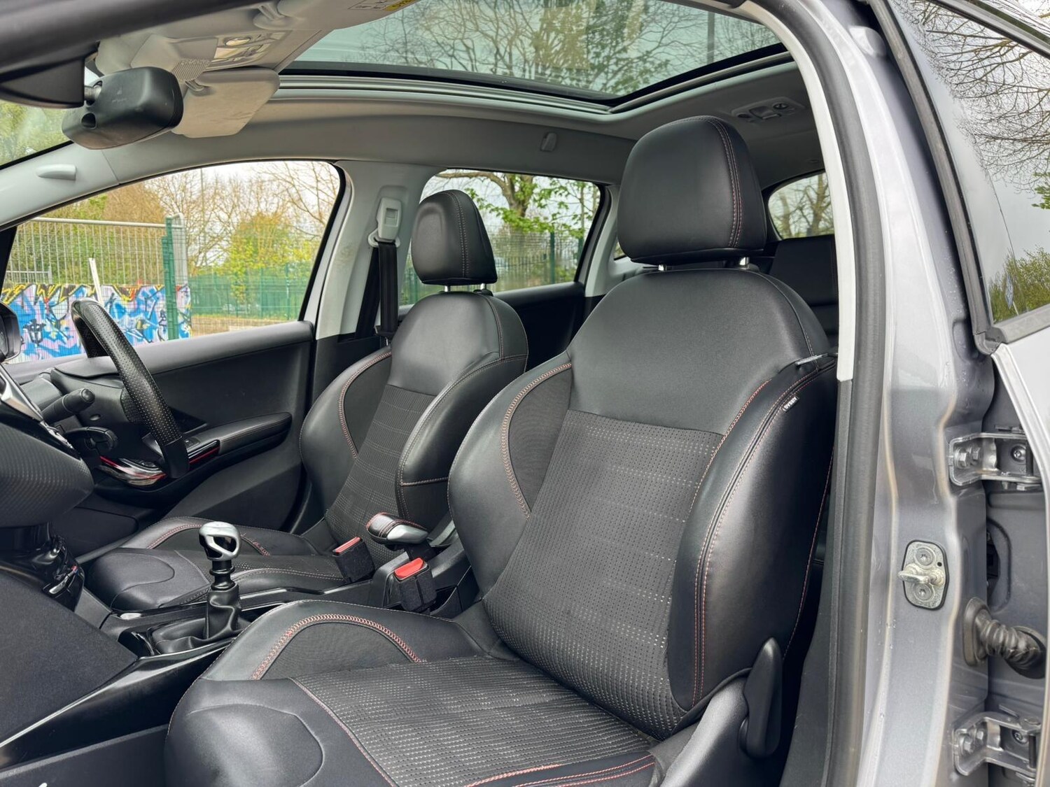 Used Peugeot 2008 2018 for sale - 78220941: Photo 21