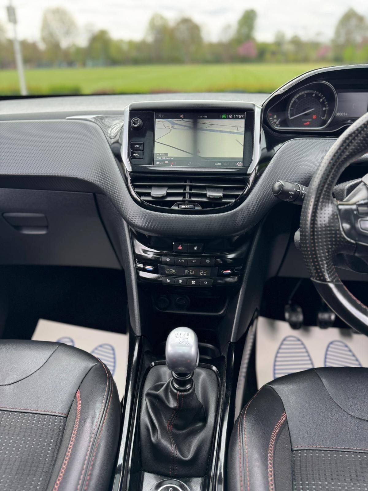 Used Peugeot 2008 2018 for sale - 78220941: Photo 31