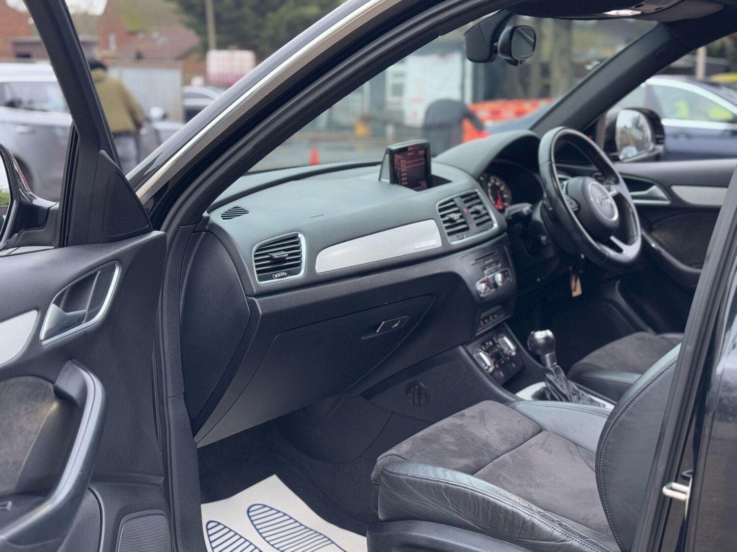 Used Audi Q3 for sale - 78092361: Photo 19