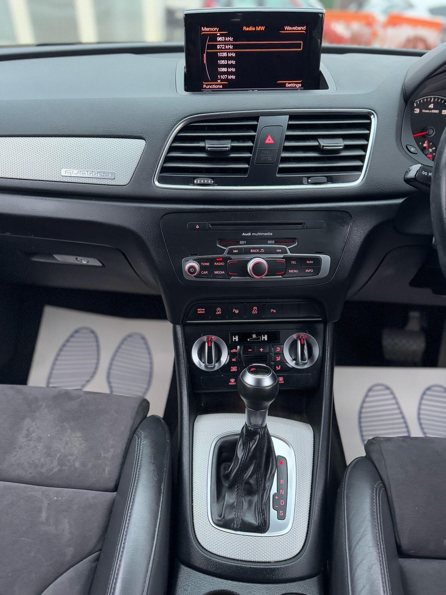 Used Audi Q3 for sale - 78092361: Photo 28