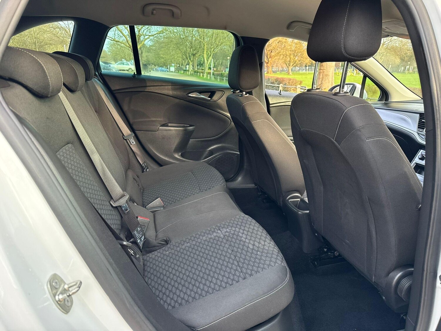 Used Vauxhall Astra for sale - 78092340: Photo 23