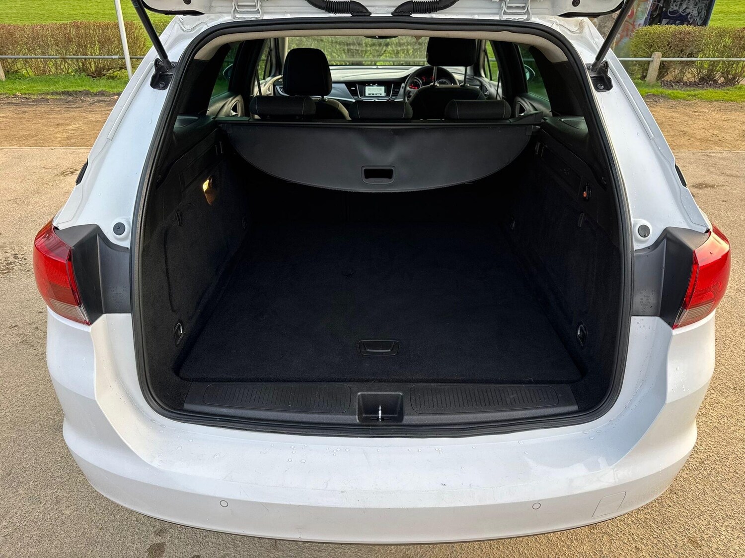 Used Vauxhall Astra for sale - 78092340: Photo 25