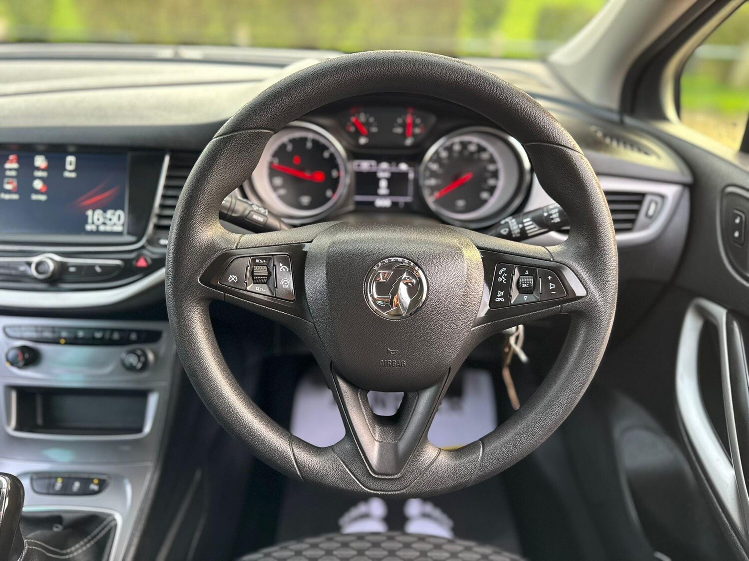 Used Vauxhall Astra for sale - 78092340: Photo 34