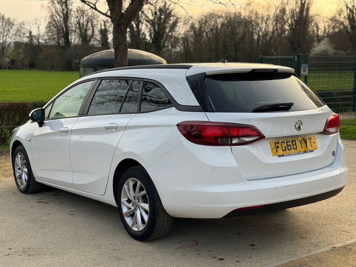 Used Vauxhall Astra for sale - 78092340: Photo 5