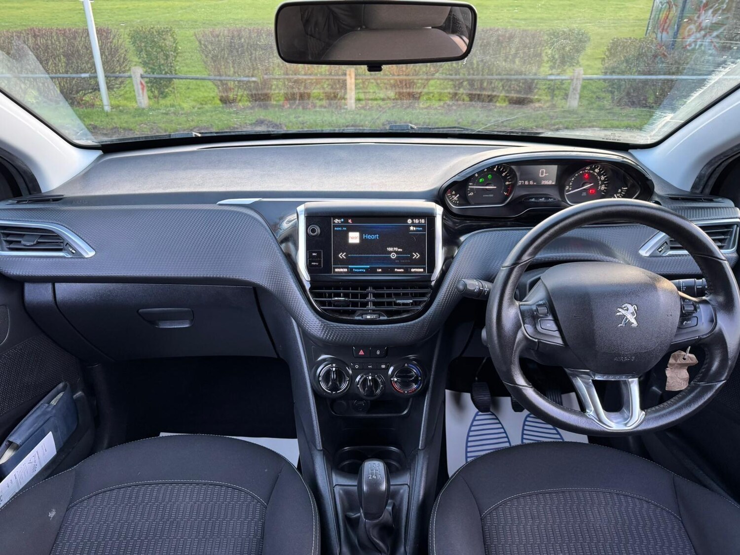 Used Peugeot 208 for sale - 78092319: Photo 30