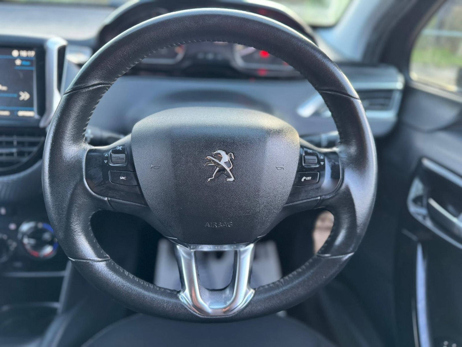 Used Peugeot 208 for sale - 78092319: Photo 33