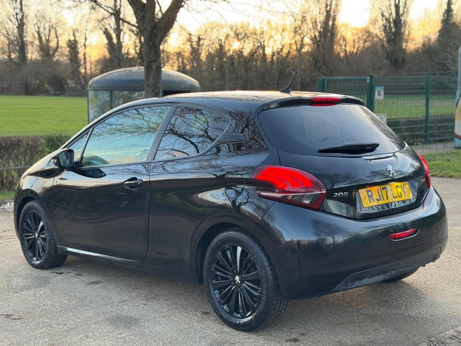 Used Peugeot 208 for sale - 78092319: Photo 5