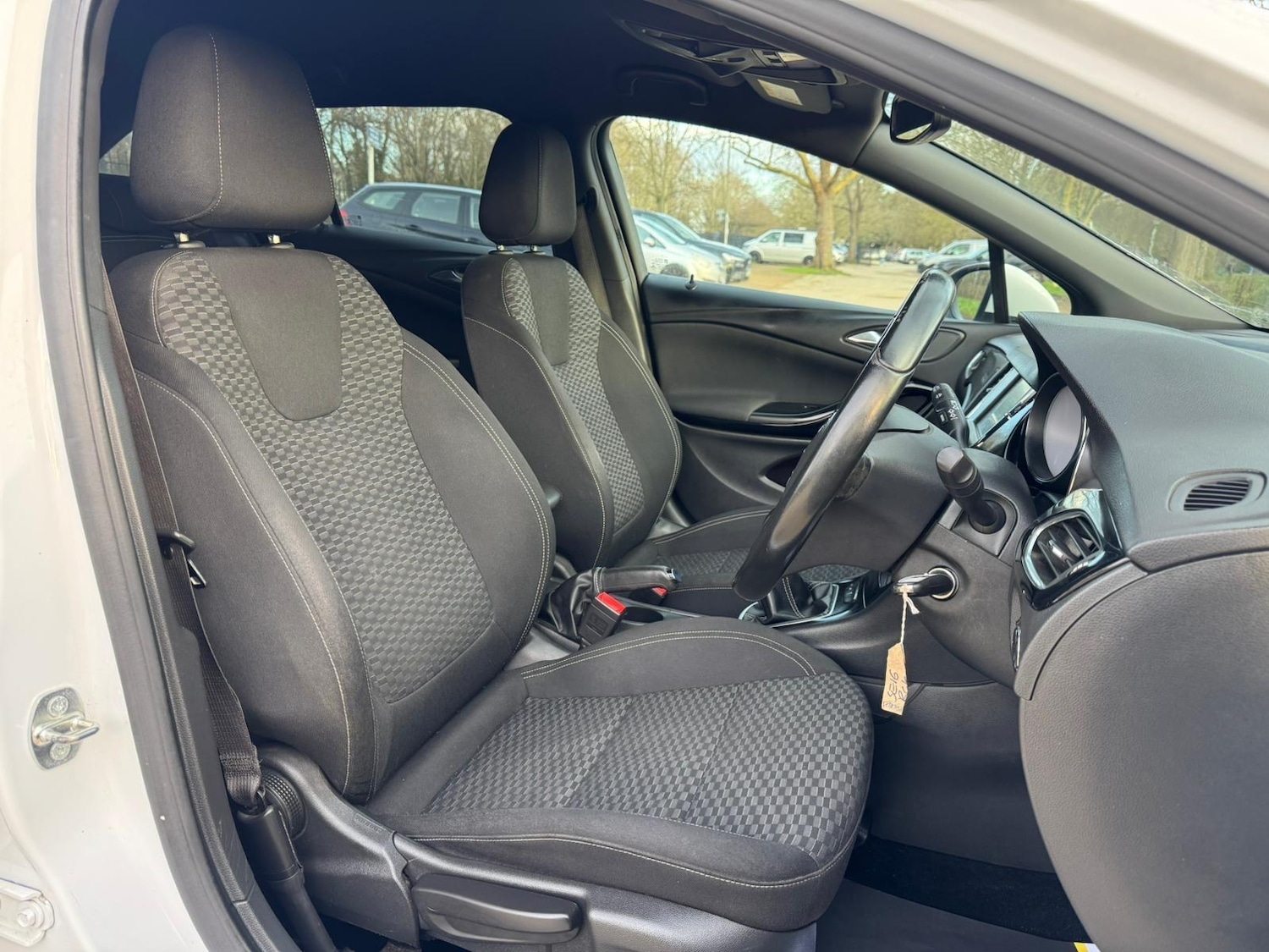 Used Vauxhall Astra for sale - 78092379: Photo 18