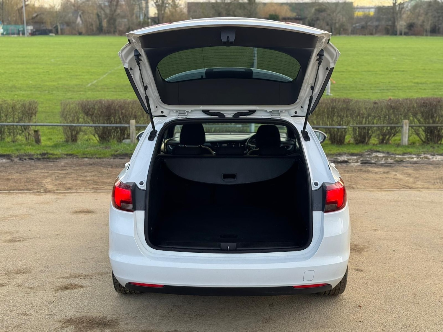 Used Vauxhall Astra for sale - 78092379: Photo 24