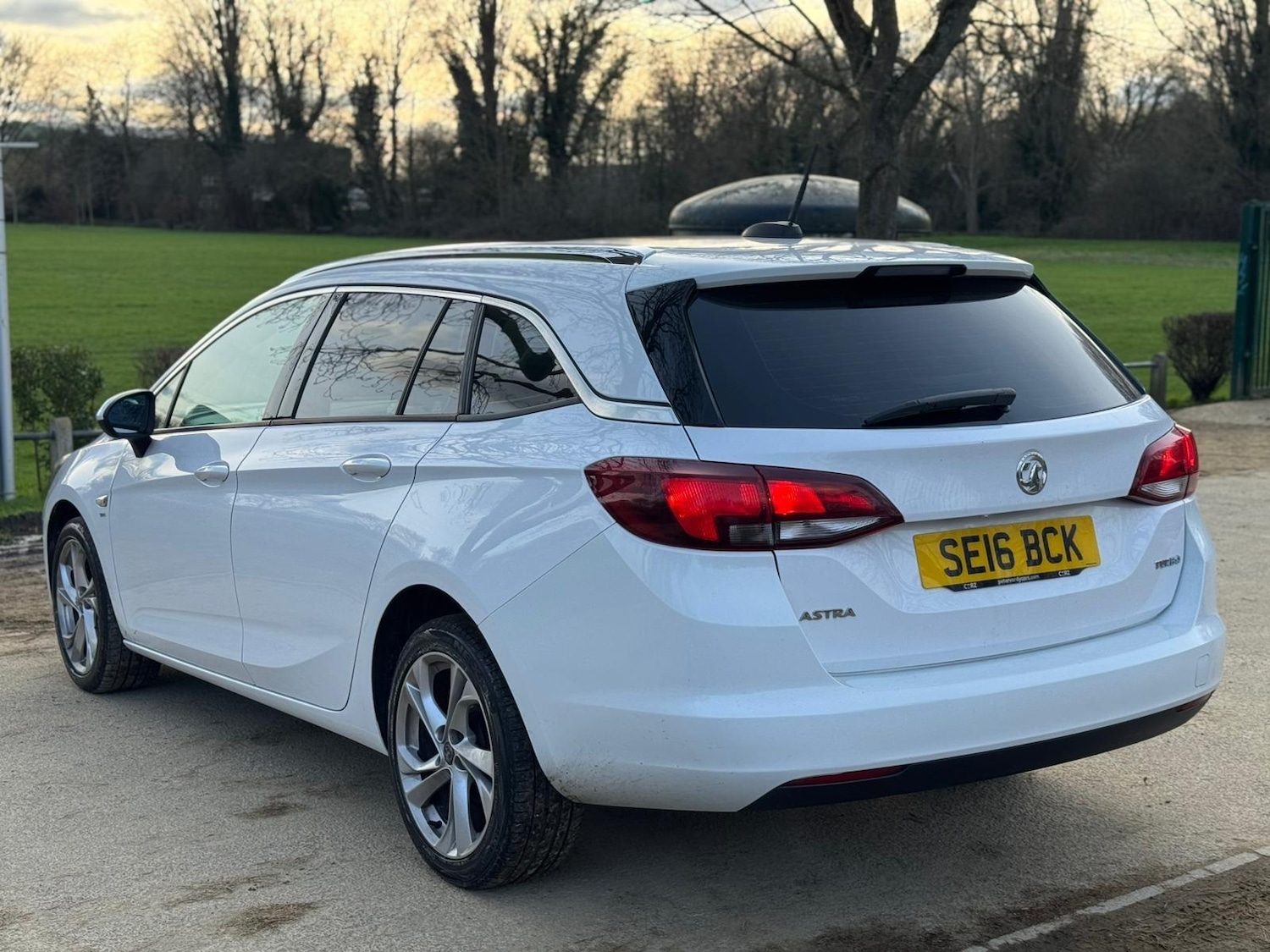 Used Vauxhall Astra for sale - 78092379: Photo 5