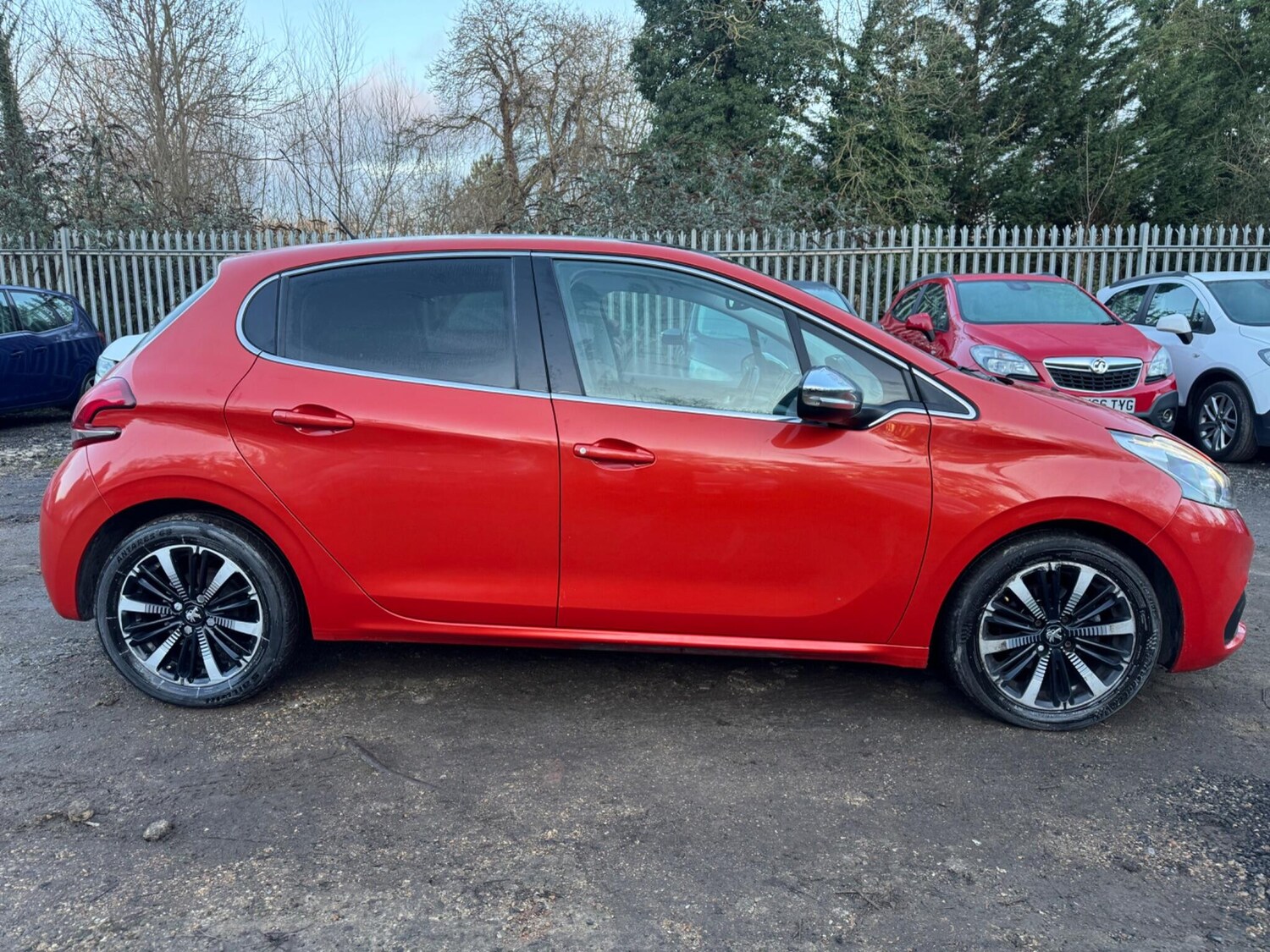 Used Peugeot 208 for sale - 78092362: Photo 8