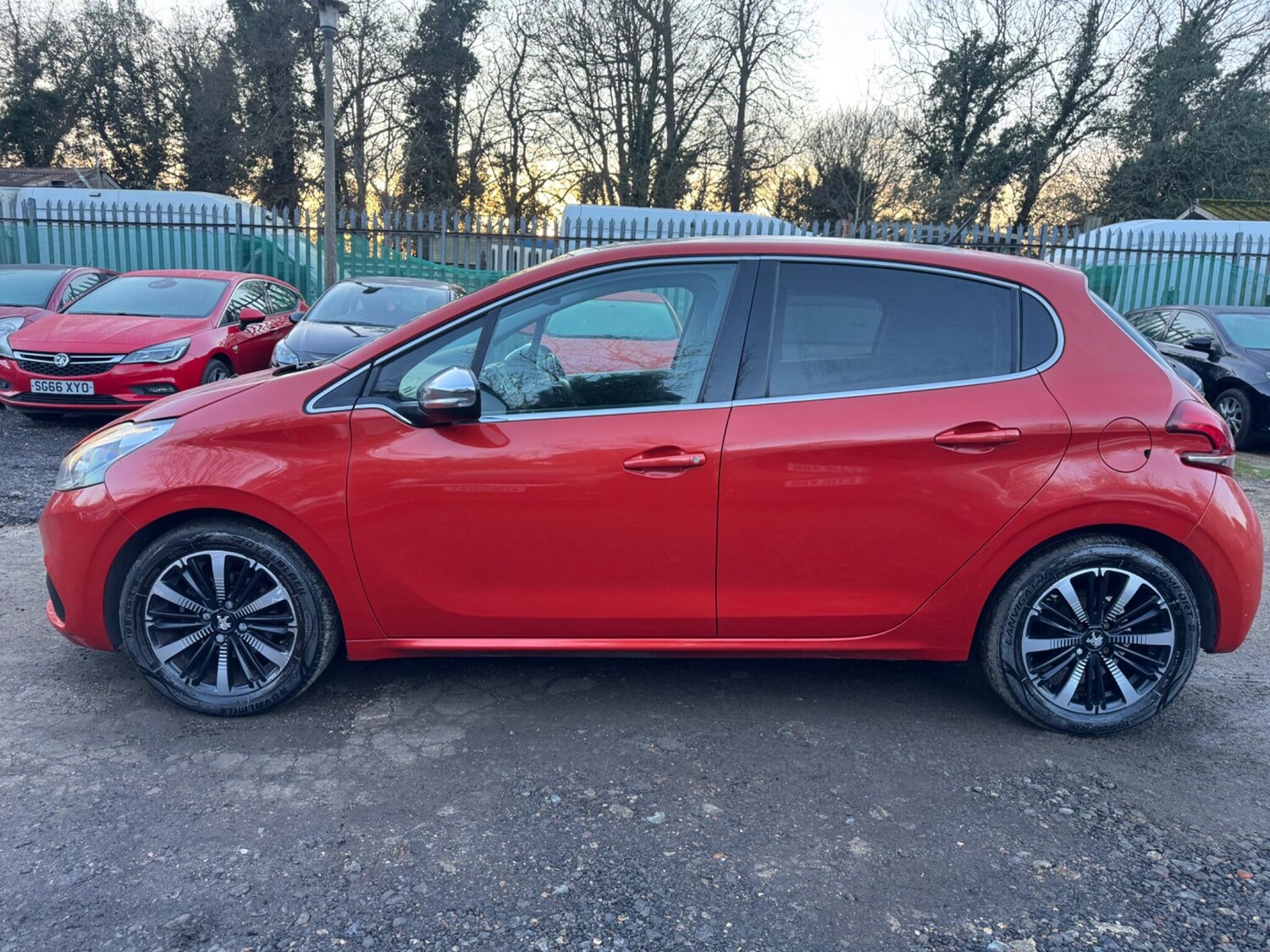 Used Peugeot 208 for sale - 78092362: Photo 9