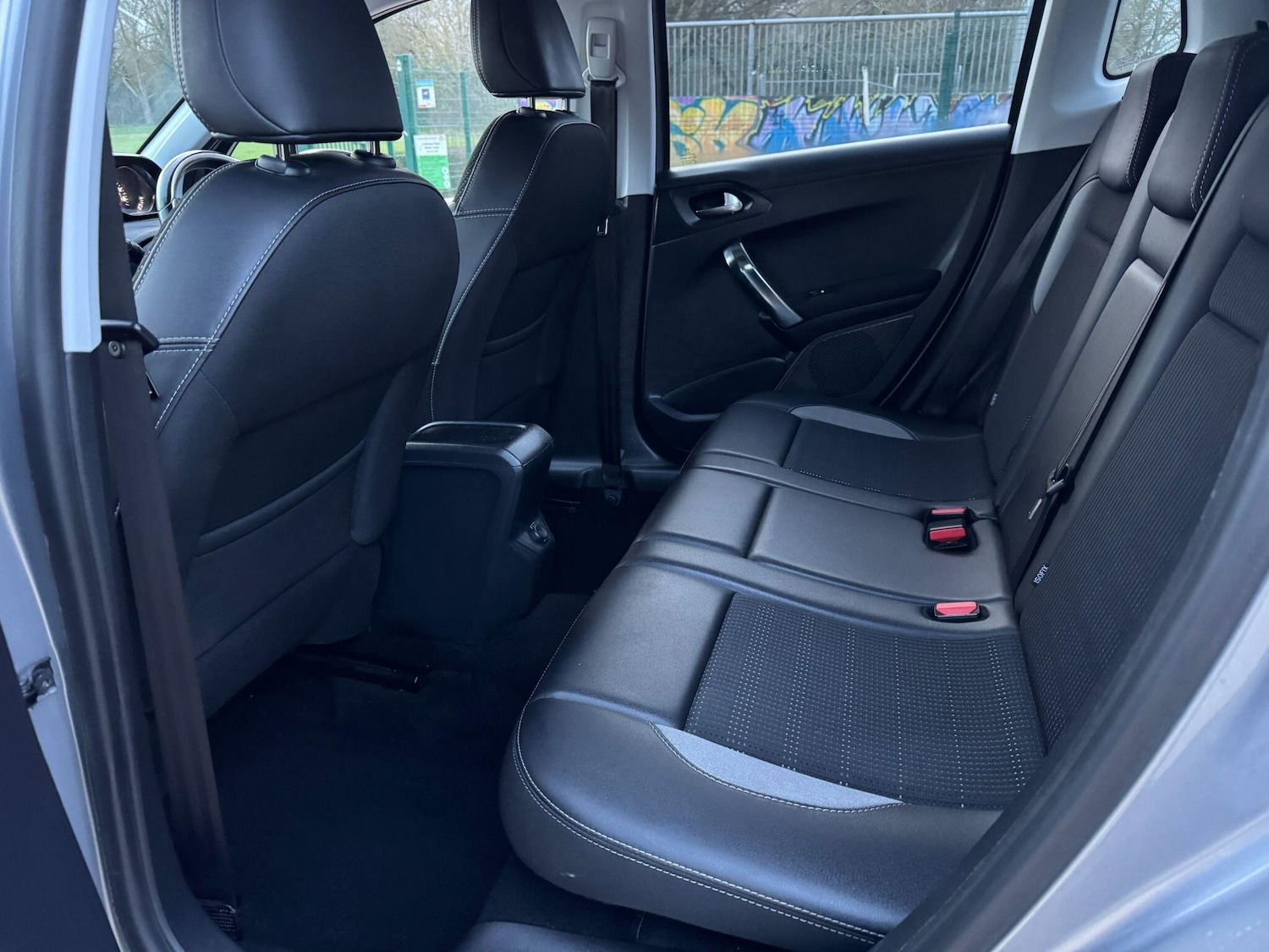 Used Peugeot 2008 for sale - 78092378: Photo 23