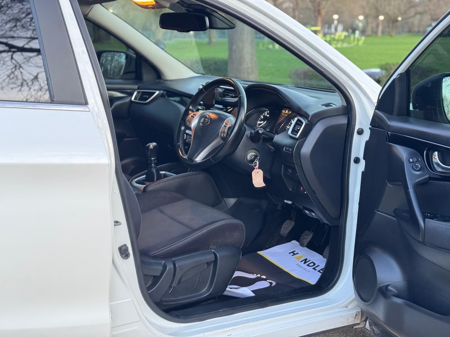 Used Nissan Qashqai for sale - 78092269: Photo 16