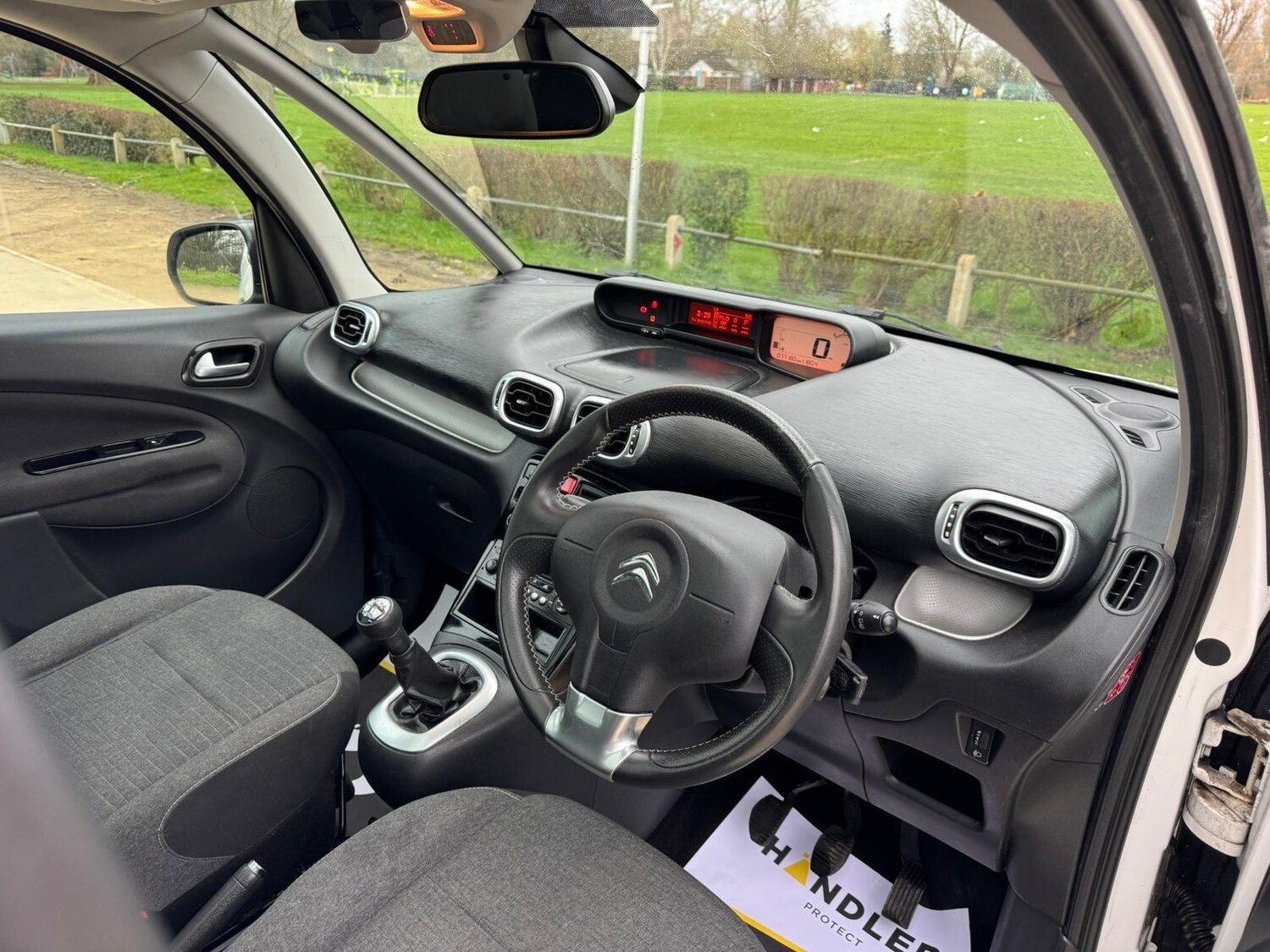 Used Citroen C3 Picasso for sale - 78092333: Photo 17