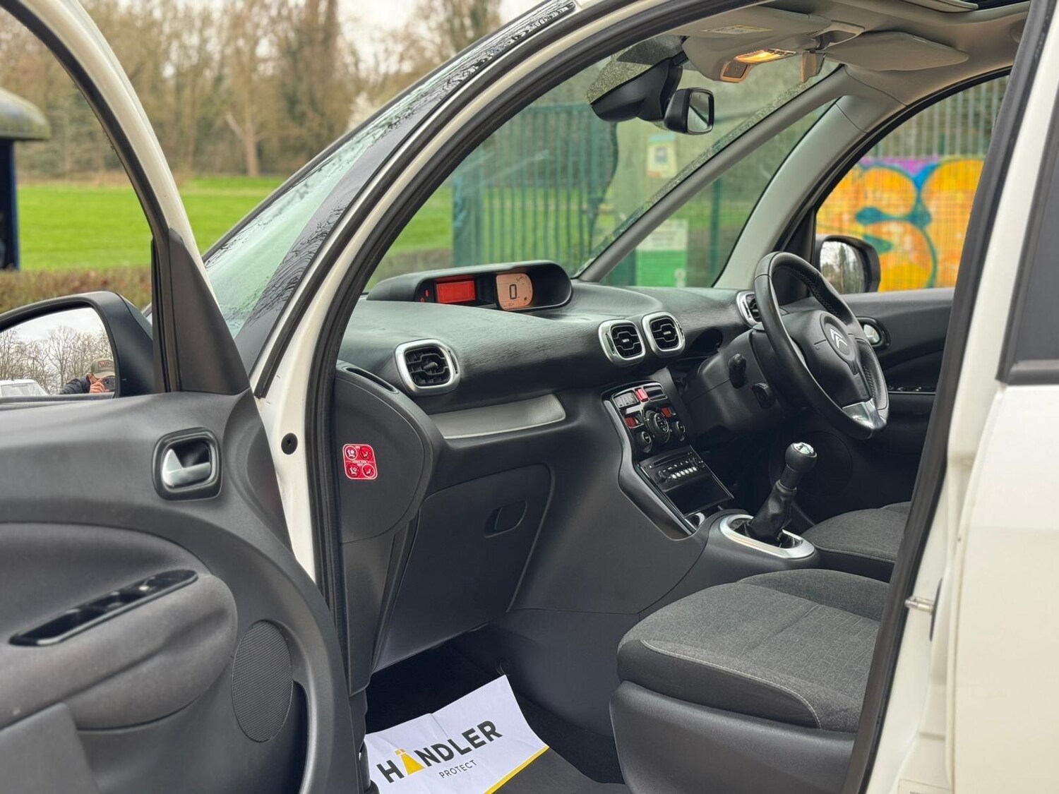 Used Citroen C3 Picasso for sale - 78092333: Photo 19