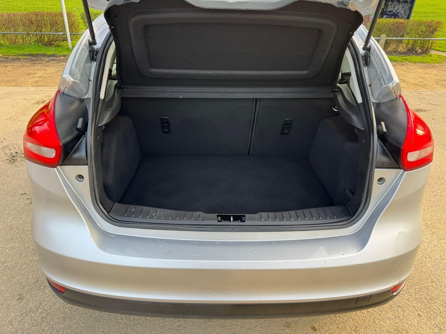 Used Ford Focus for sale - 78092343: Photo 25