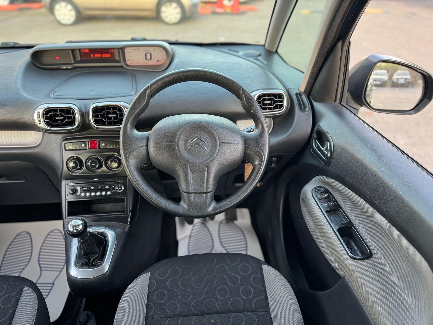 Used Citroen C3 Picasso for sale - 78092325: Photo 29