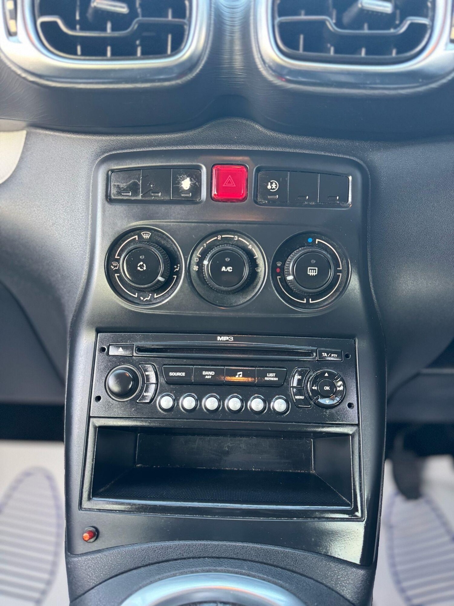 Used Citroen C3 Picasso for sale - 78092325: Photo 30