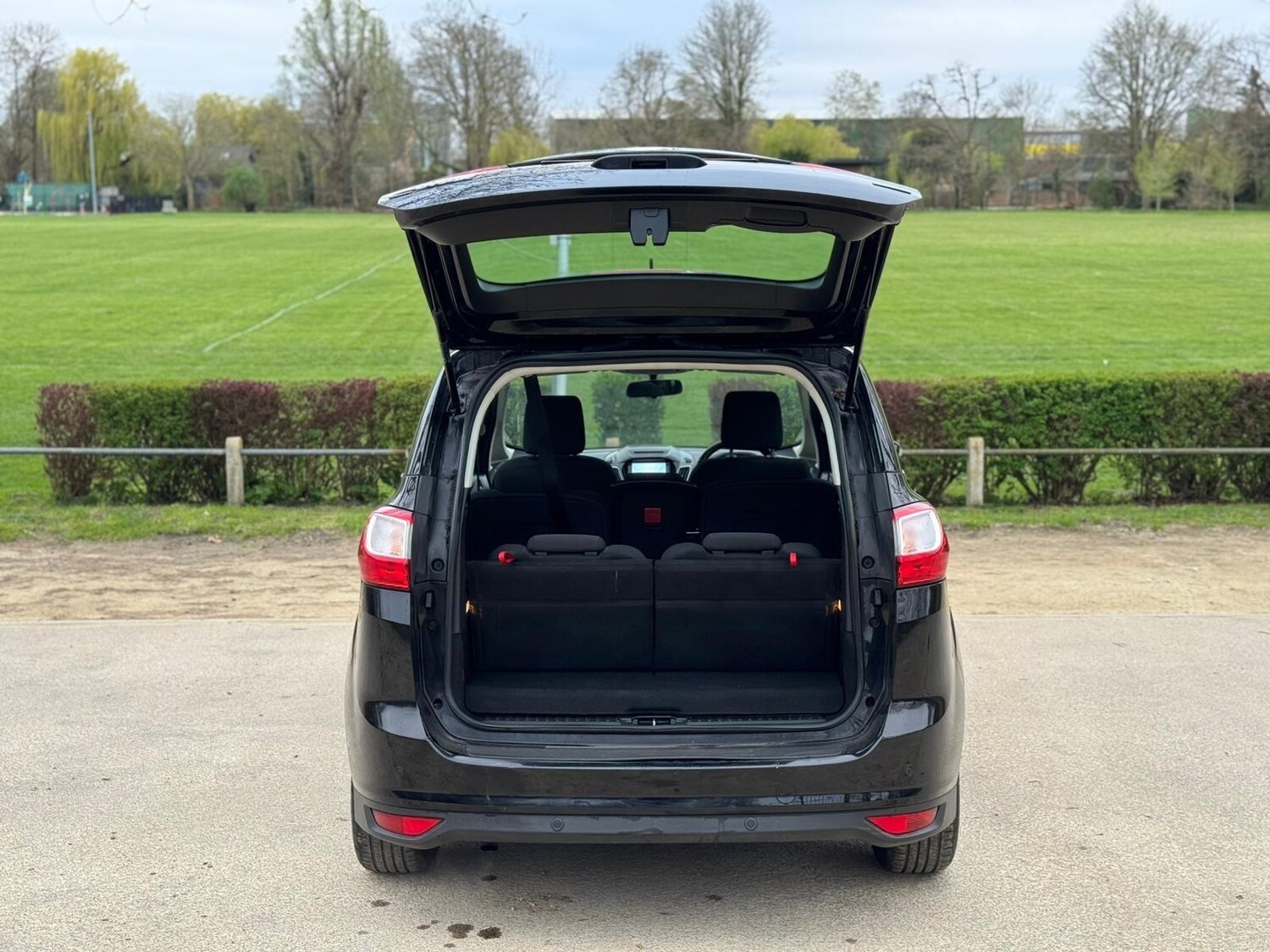 Used Ford Grand C-Max for sale - 78092290: Photo 25