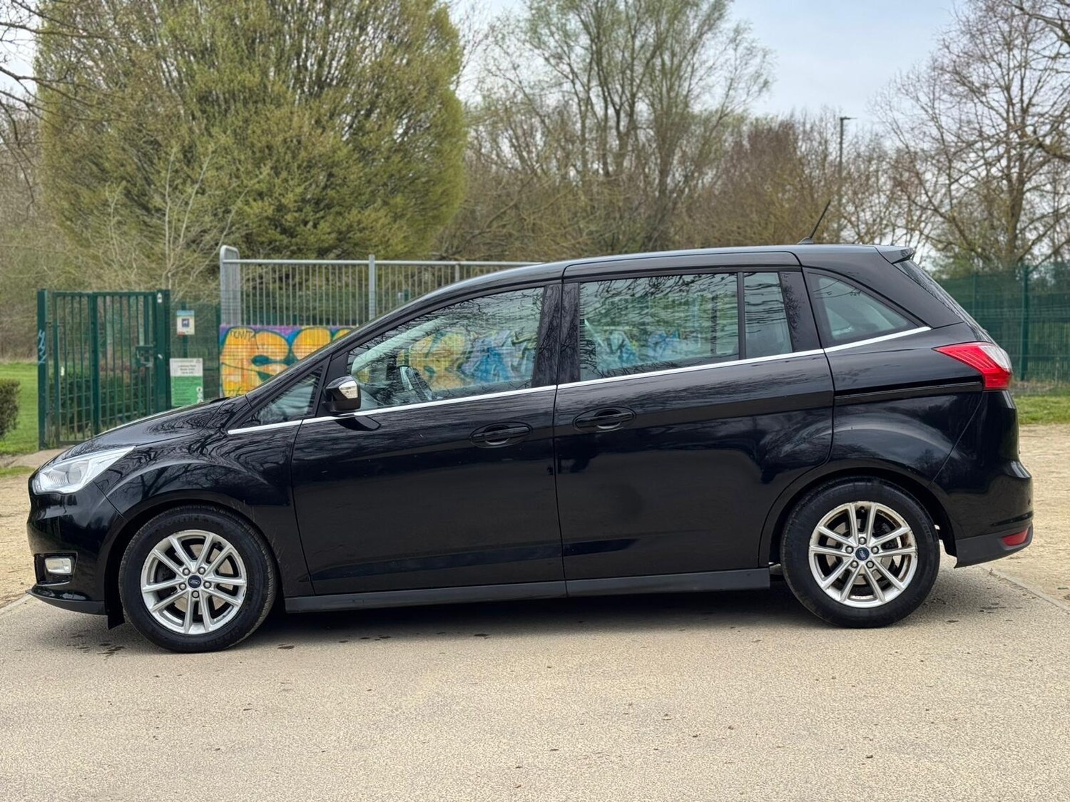 Used Ford Grand C-Max for sale - 78092290: Photo 9