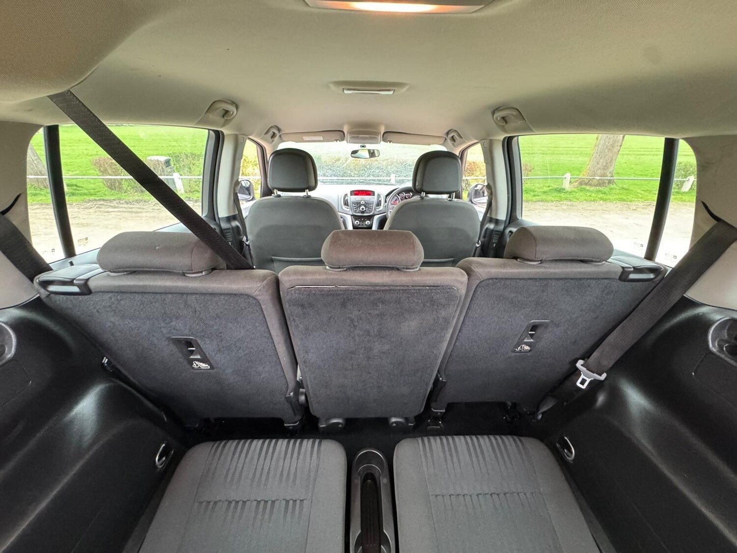 Used Vauxhall Zafira Tourer for sale - 78092264: Photo 28