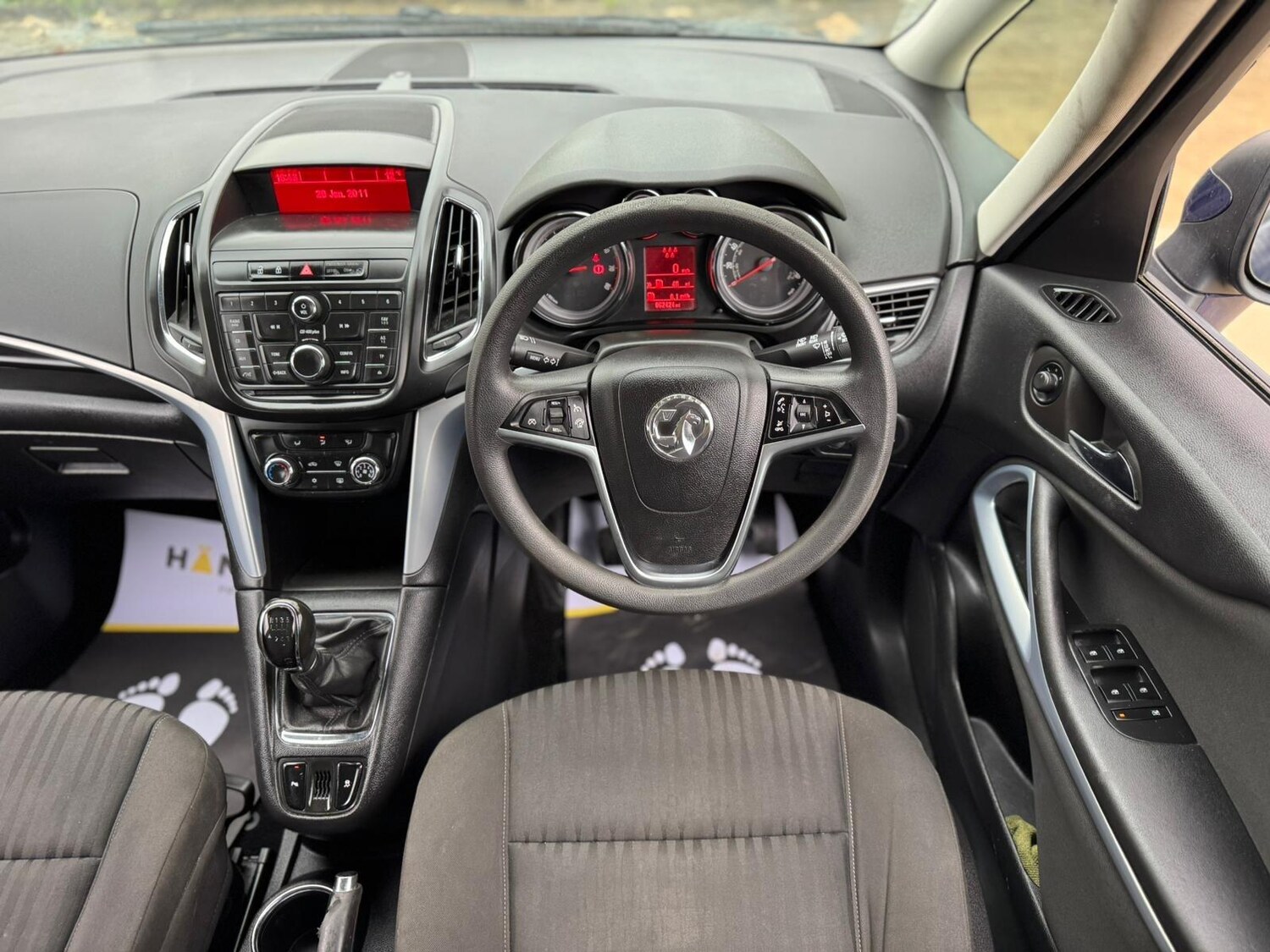 Used Vauxhall Zafira Tourer for sale - 78092264: Photo 32