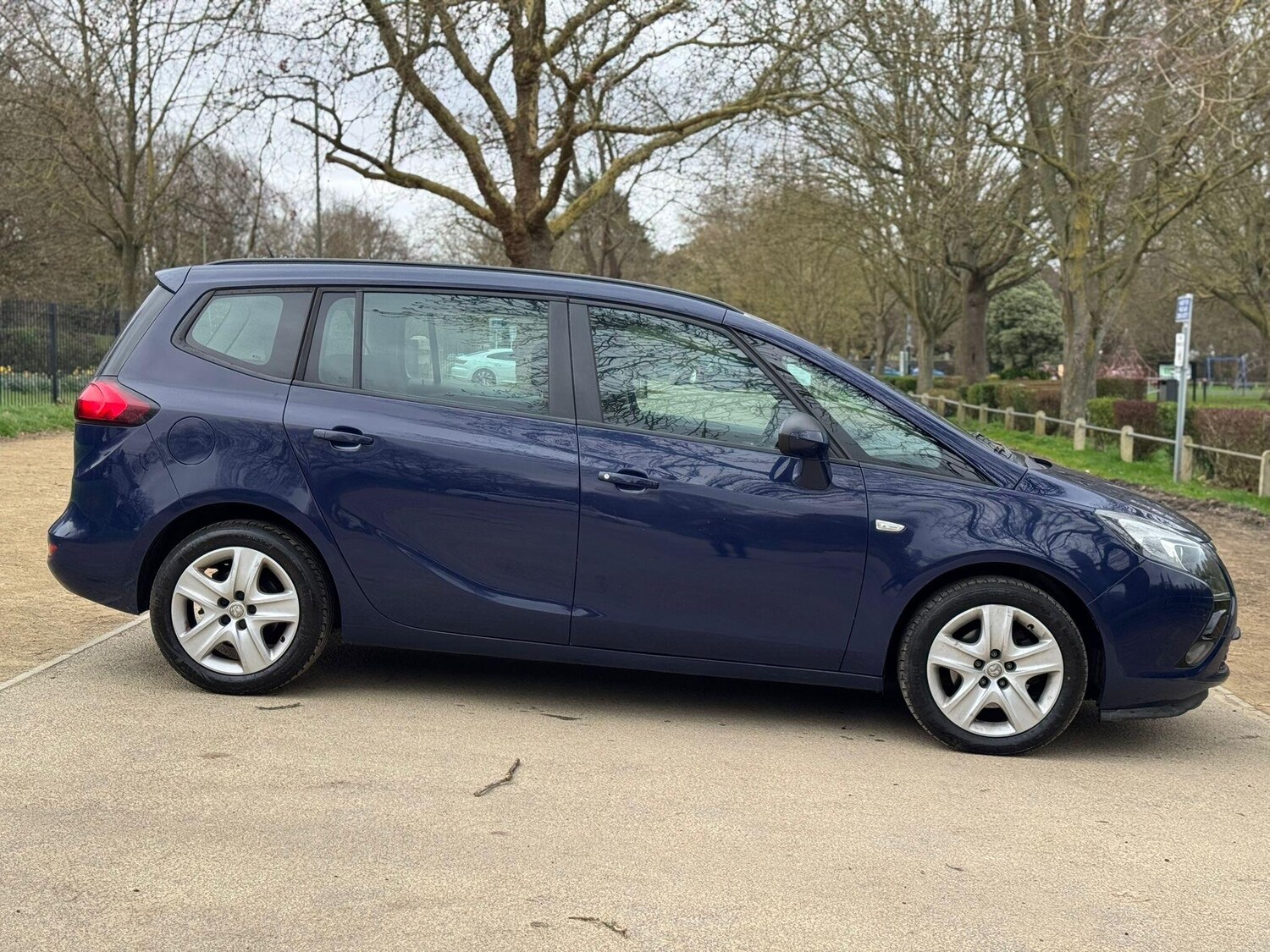 Used Vauxhall Zafira Tourer for sale - 78092264: Photo 8